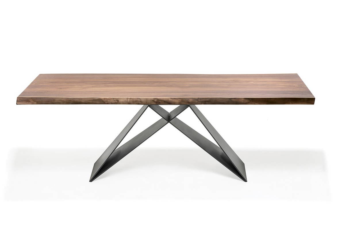 Premier wood dining table by Cattelan Italia Premier wood dining table by Cattelan Italia