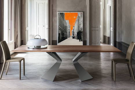 Prora wood dining table by Bonaldo