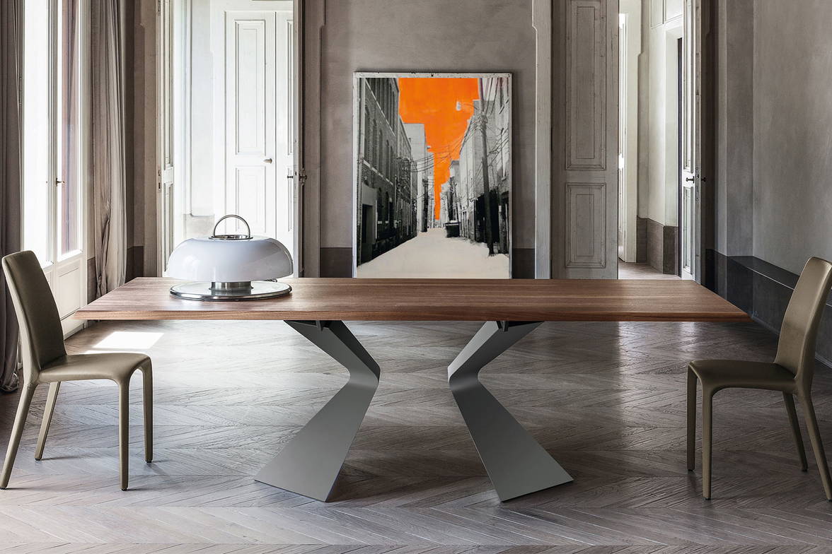 Prora wood dining table by Bonaldo Prora wood dining table by Bonaldo