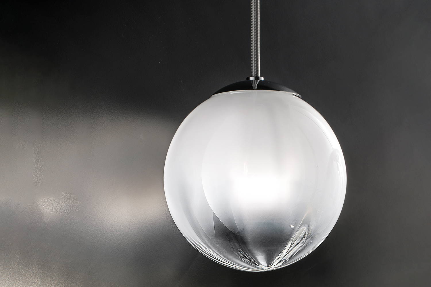 Puppet Pendant Light 