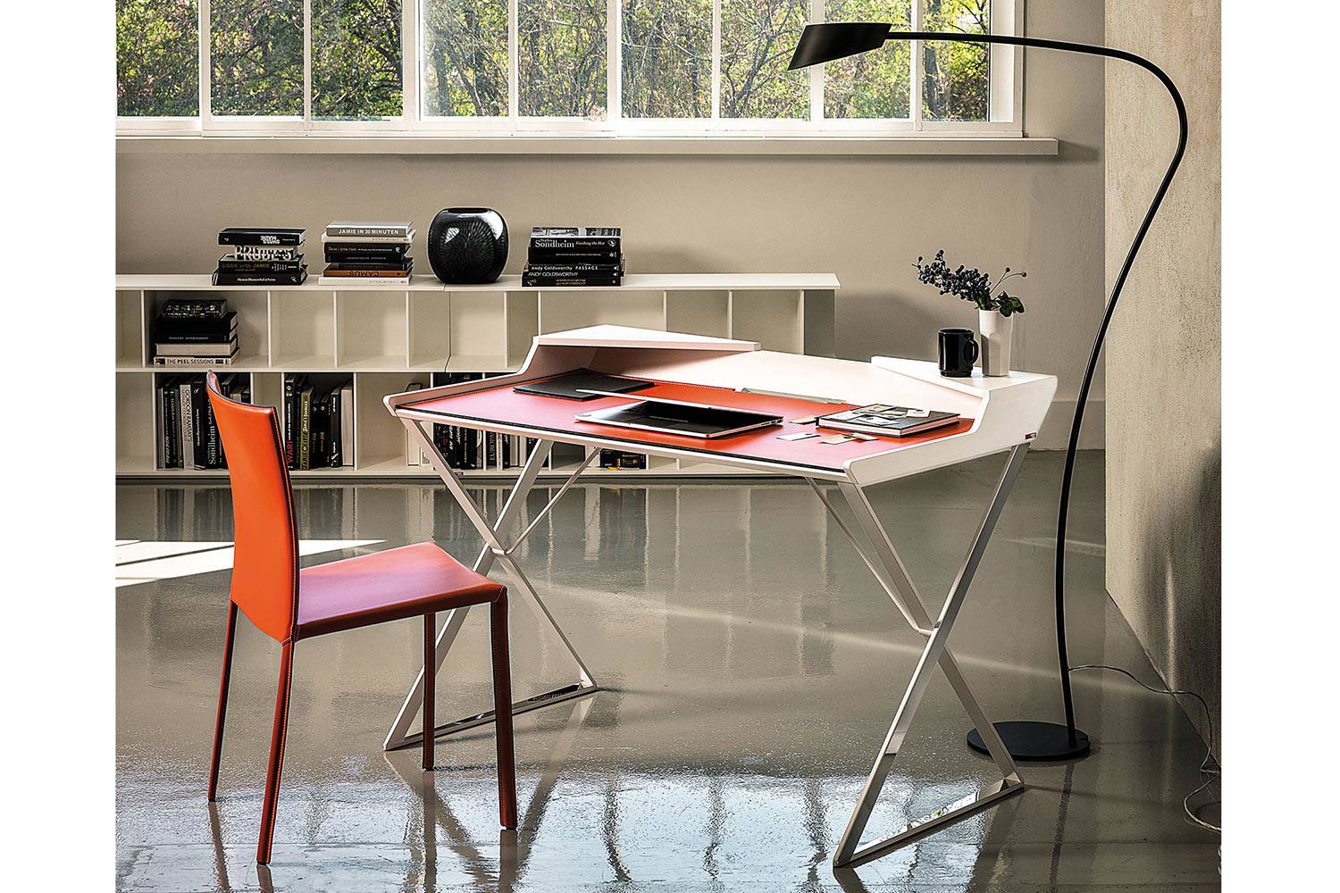 Qwerty Desk by Cattelan Italia | room service 360°