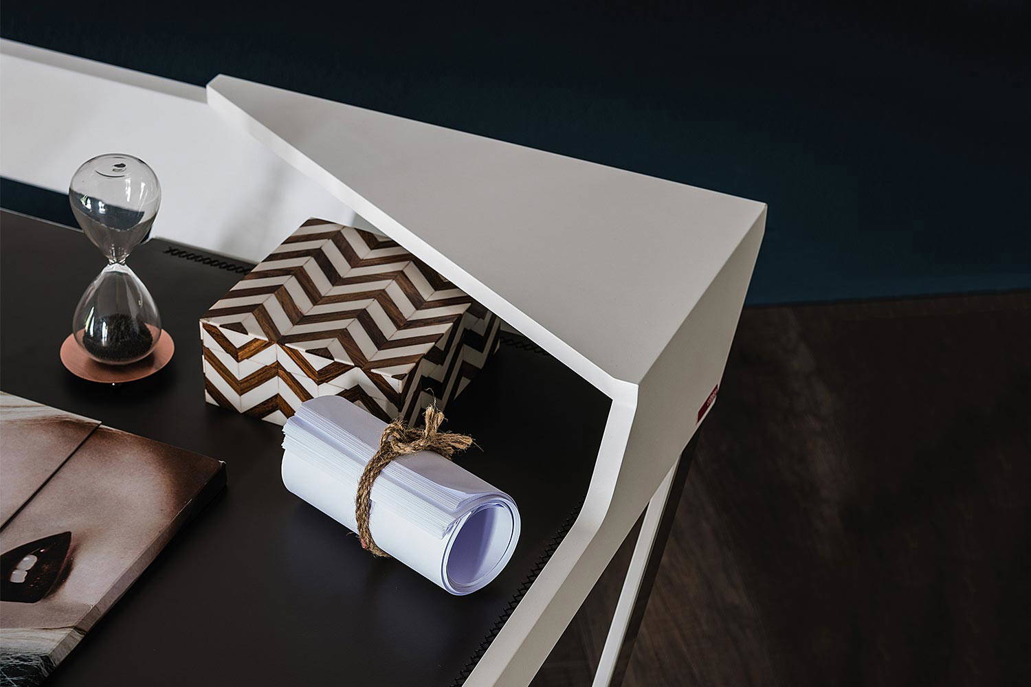 Qwerty Desk by Cattelan Italia | room service 360°