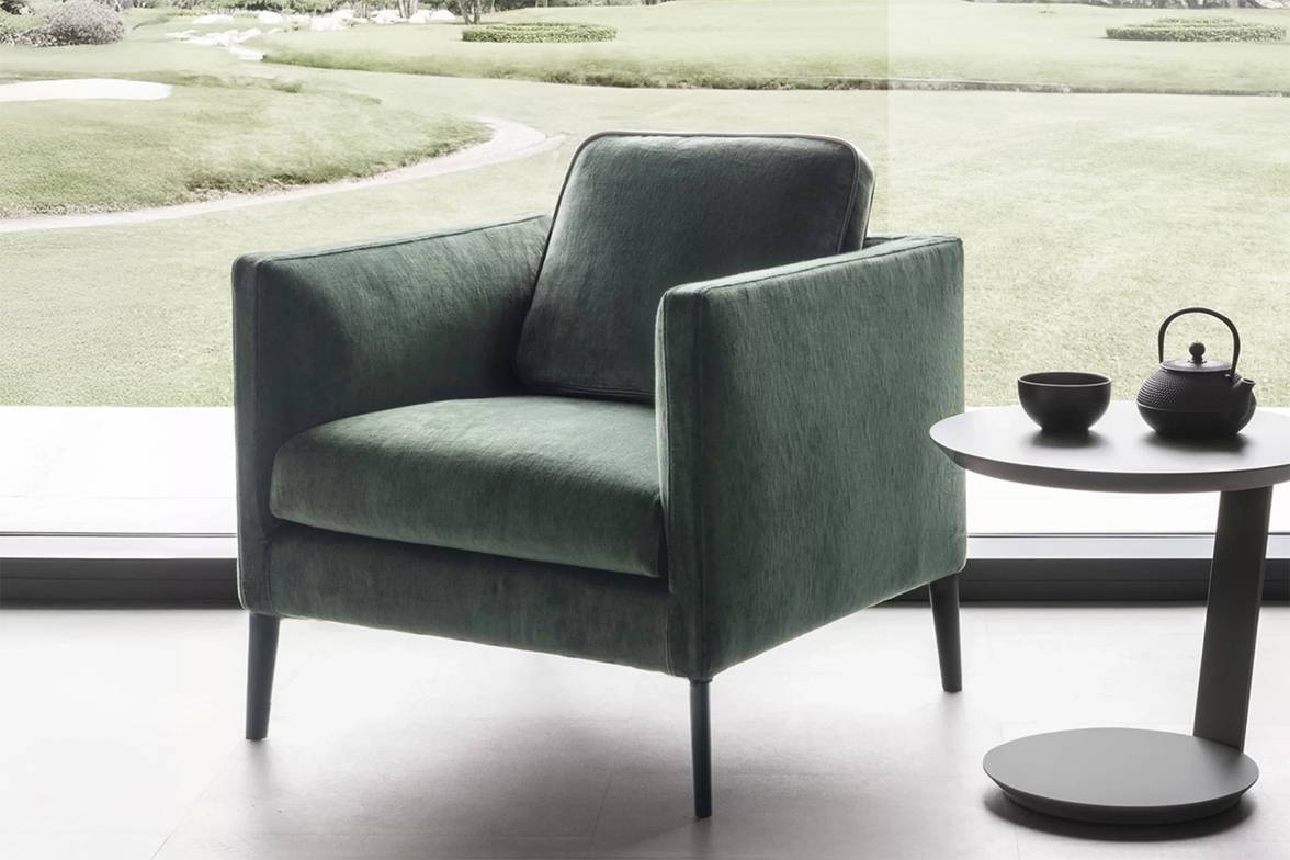 Raffaello armchair with backrest cushion and Point end table Raffaello armchair with backrest cushion and Point end table