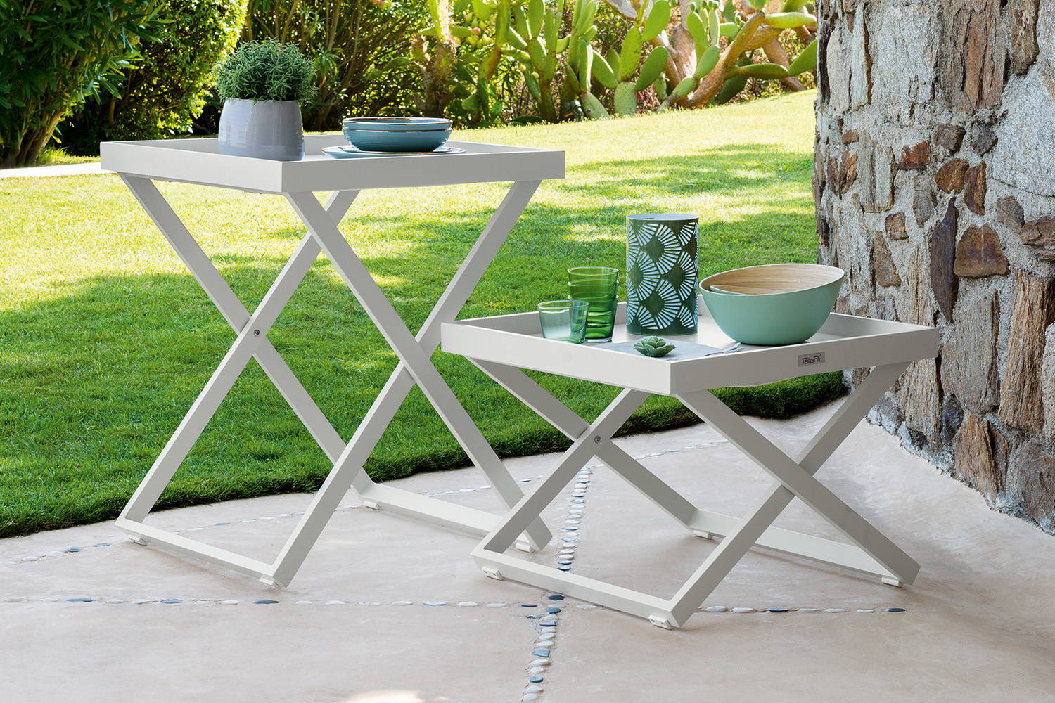 Ray side tables by Talenti