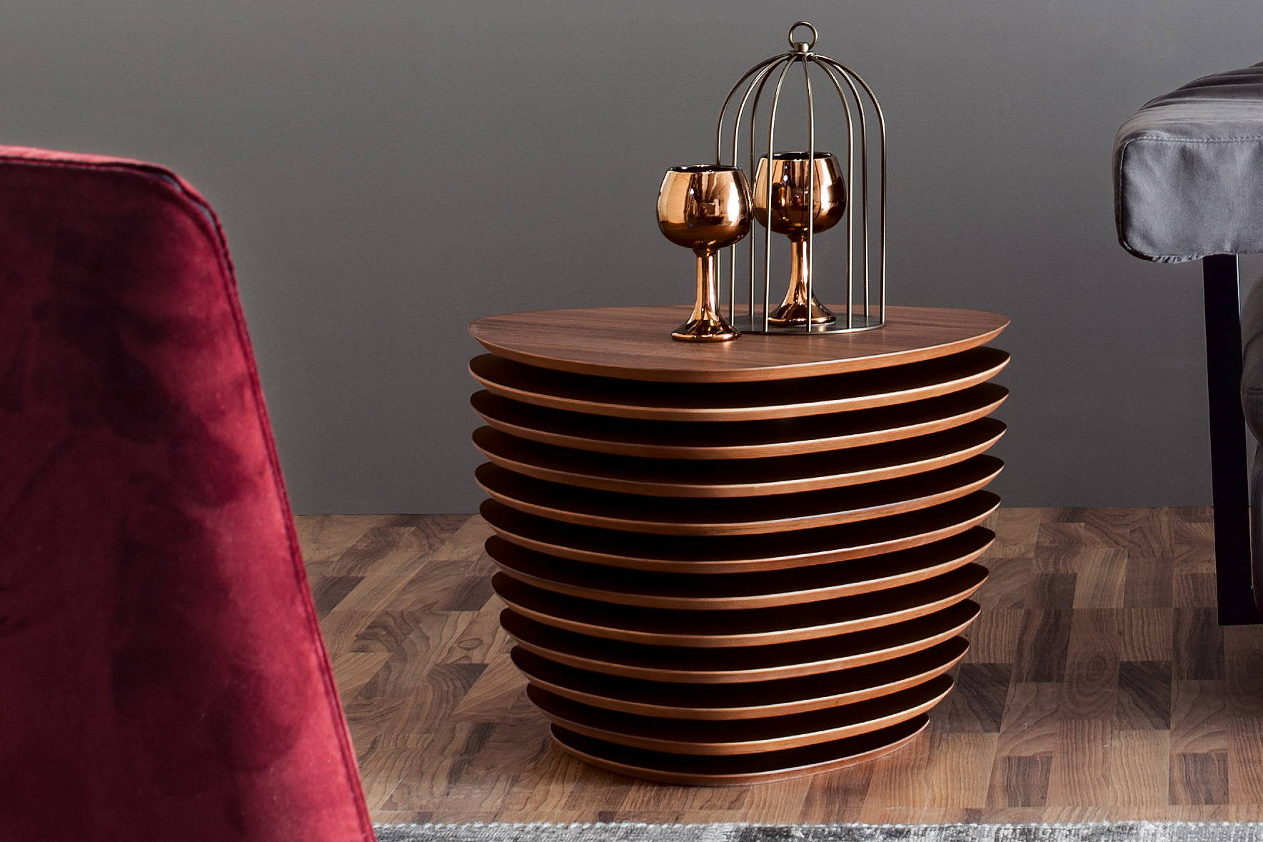 Rea end table by Tonin Casa