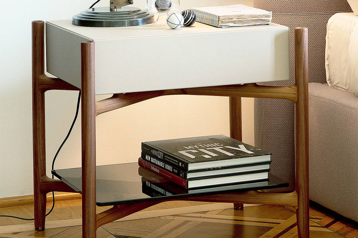 Regent nightstand with leather finish by Porada Regent nightstand with leather finish by Porada
