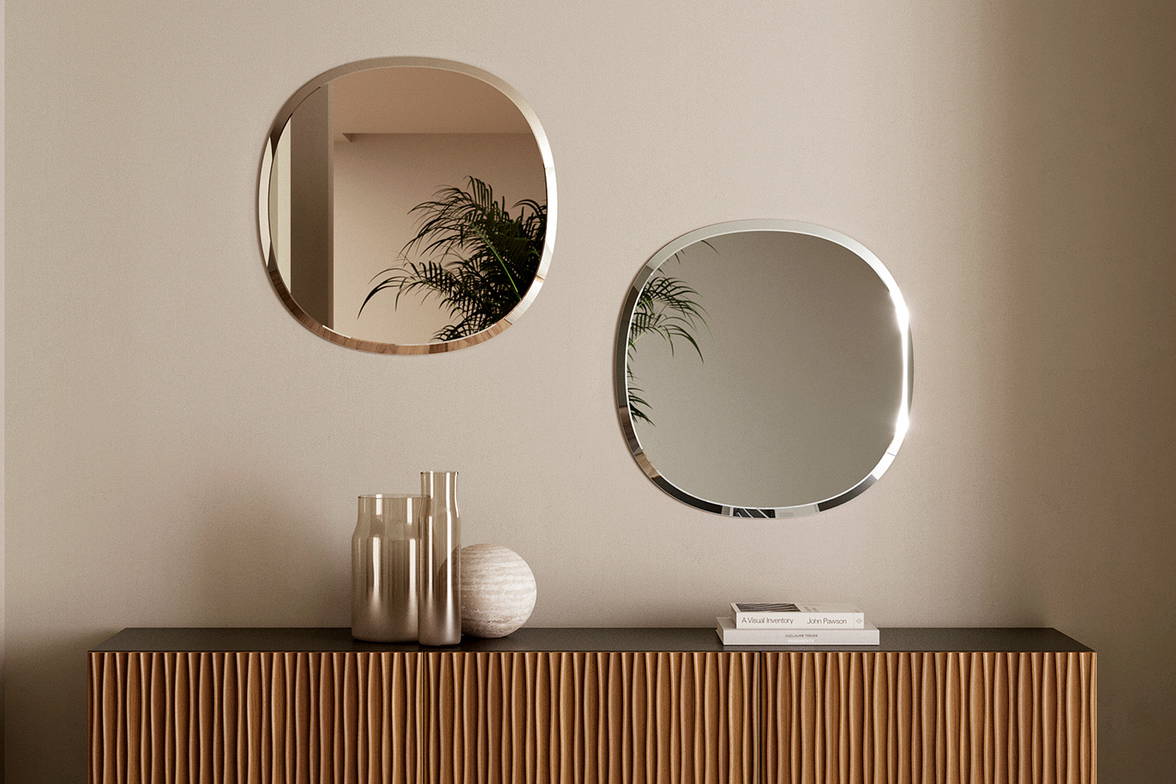 Renoir mirror designed by Luca Roccadadria for Bontempi Casa Renoir mirror designed by Luca Roccadadria for Bontempi Casa