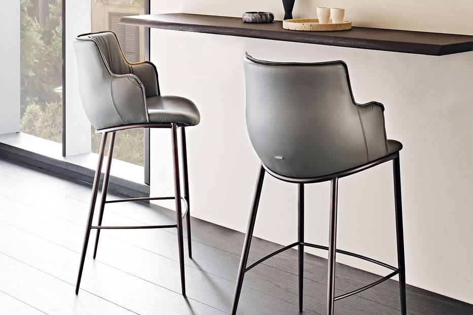 Rihanna ML Bar Stools by Cattelan Italia