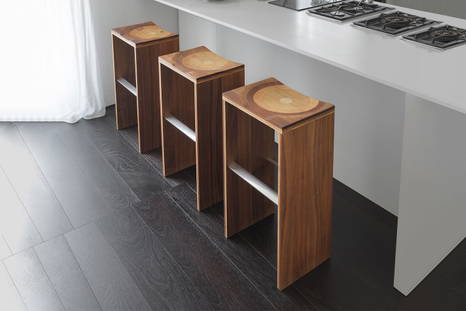 Ripples bar stools by Horm