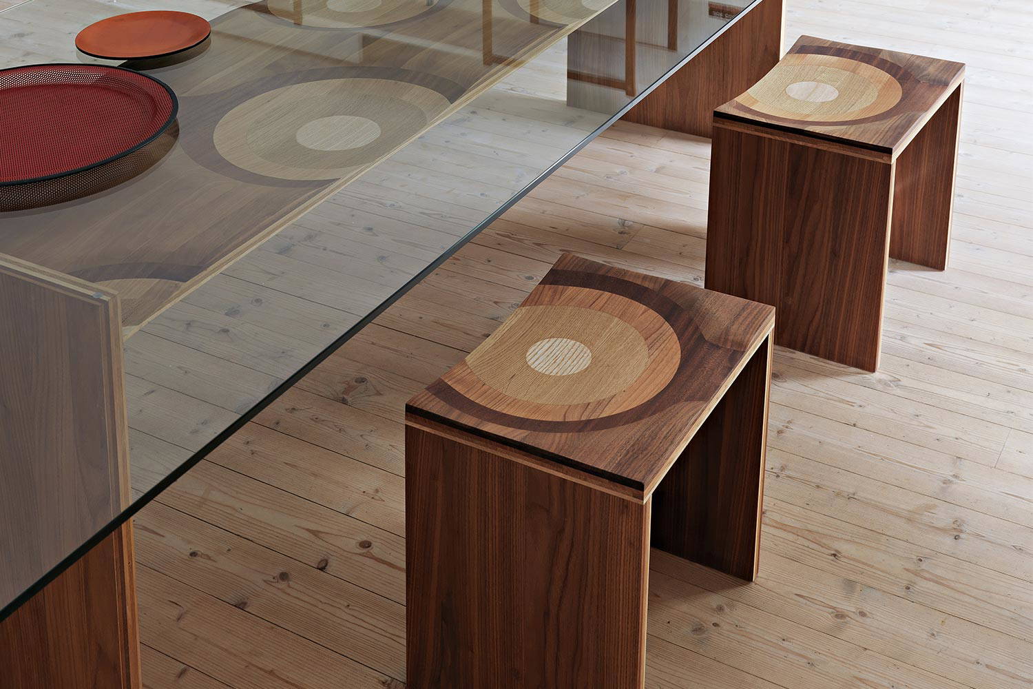 Ripples Stool