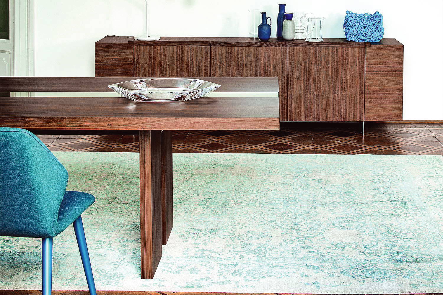 Ritz Dining Table by Bross Italia | room service 360°