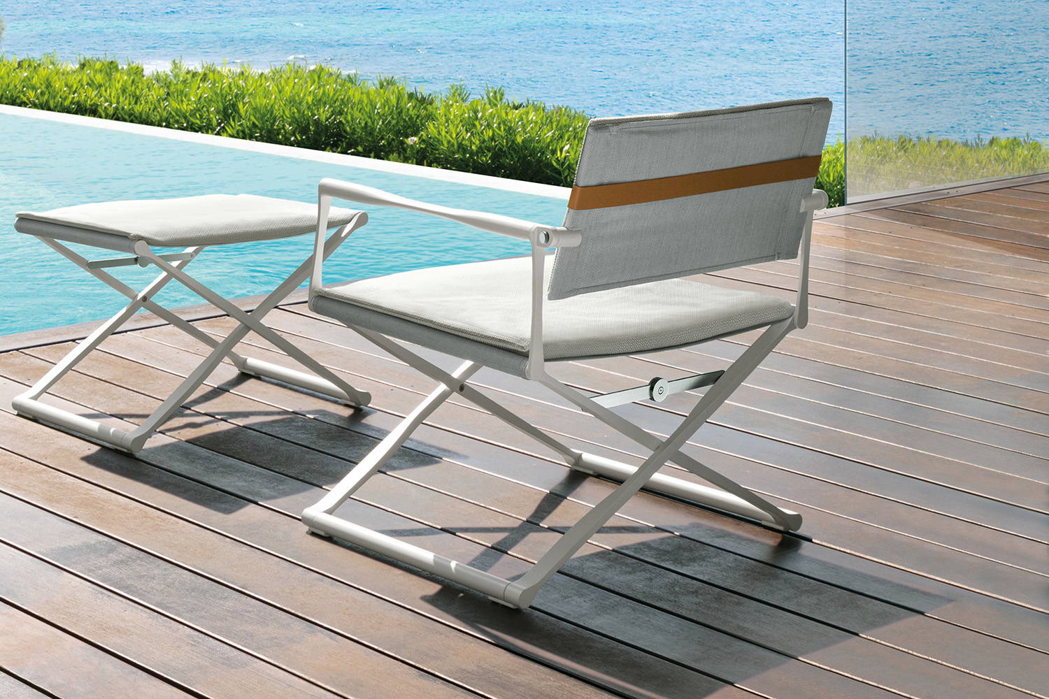 Riviera Folding Lounge Armchair