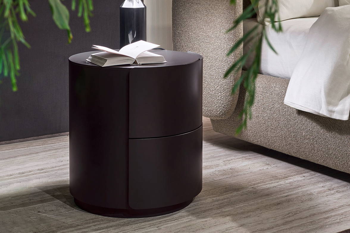 Rondo nightstand by San Giacomo Rondo nightstand by San Giacomo
