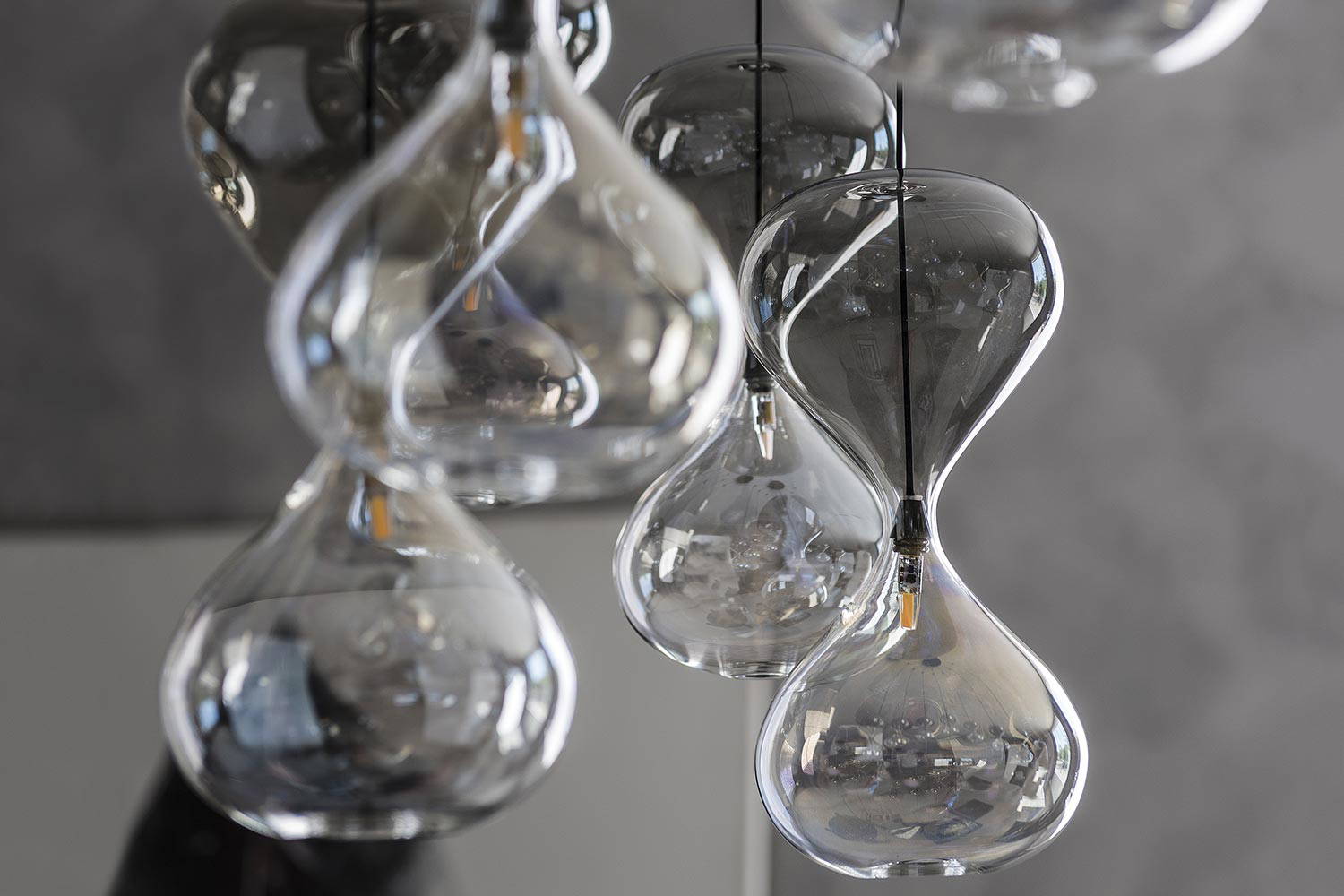 Sablier pendant lights close-up