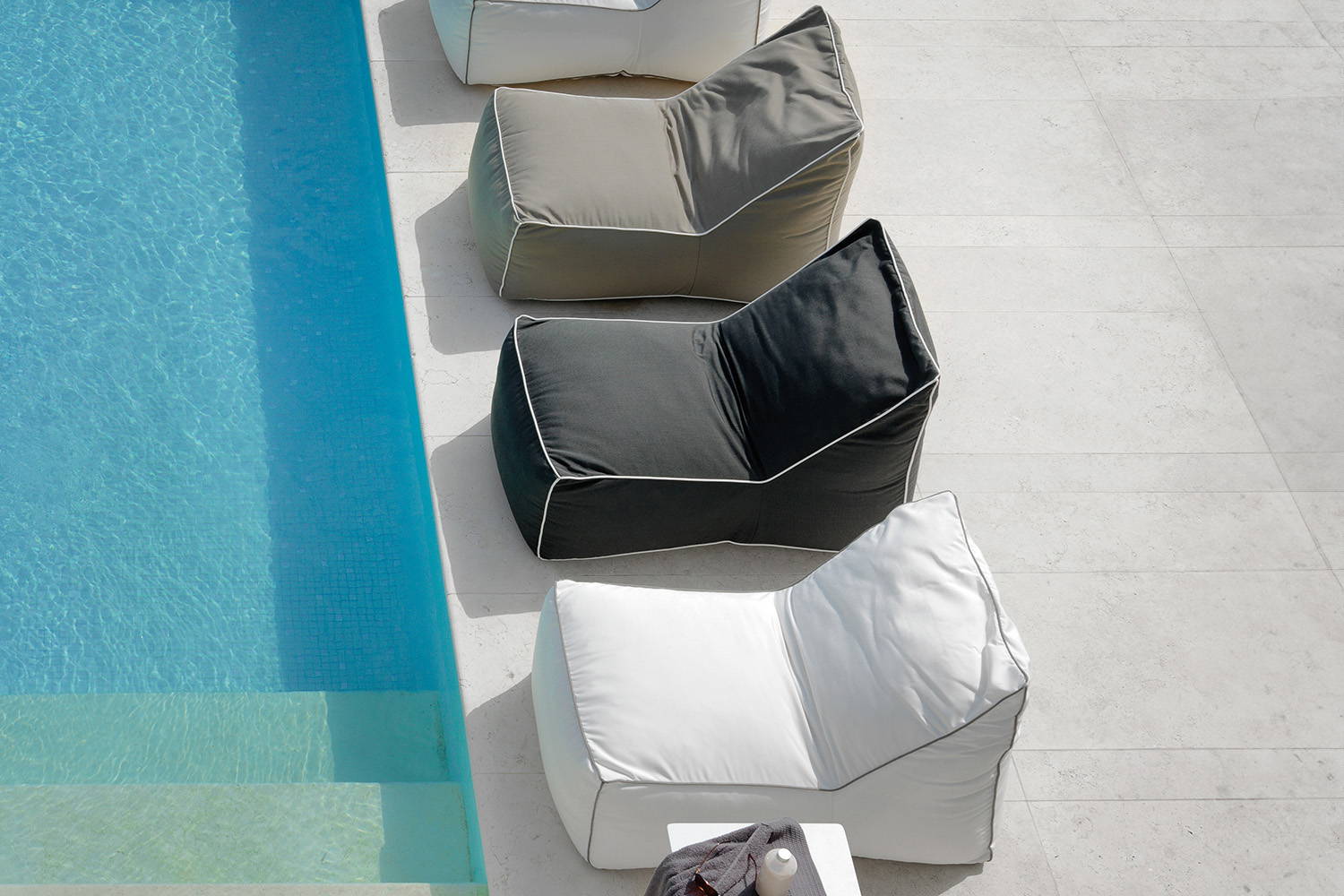 Talenti Sacco Lounge Chair - Thumbnail 4