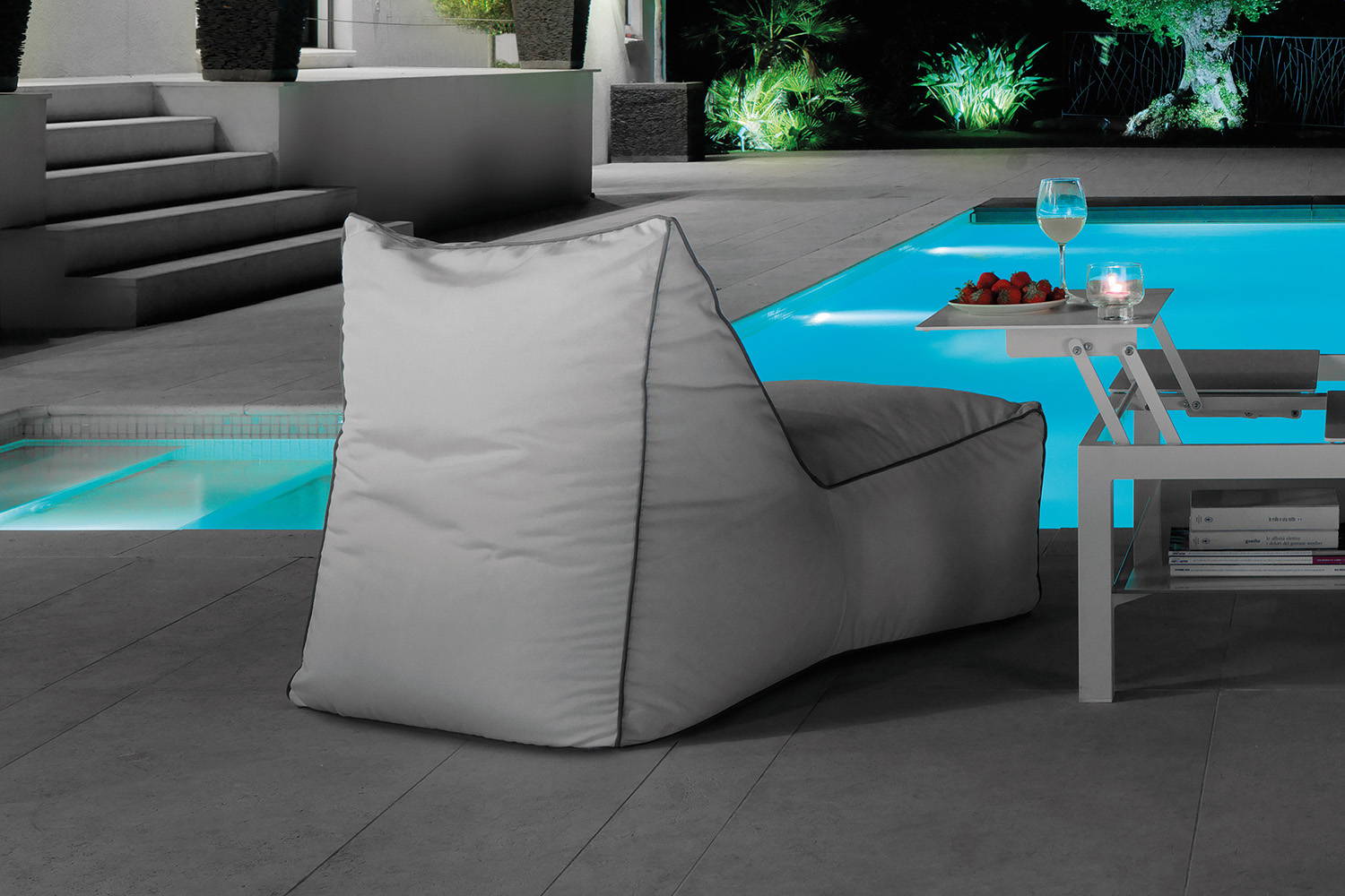 Talenti Sacco Lounge Chair