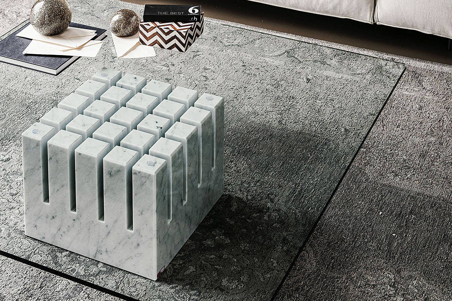 Scacco Marble Coffee Table by Cattelan Italia | room service 360°