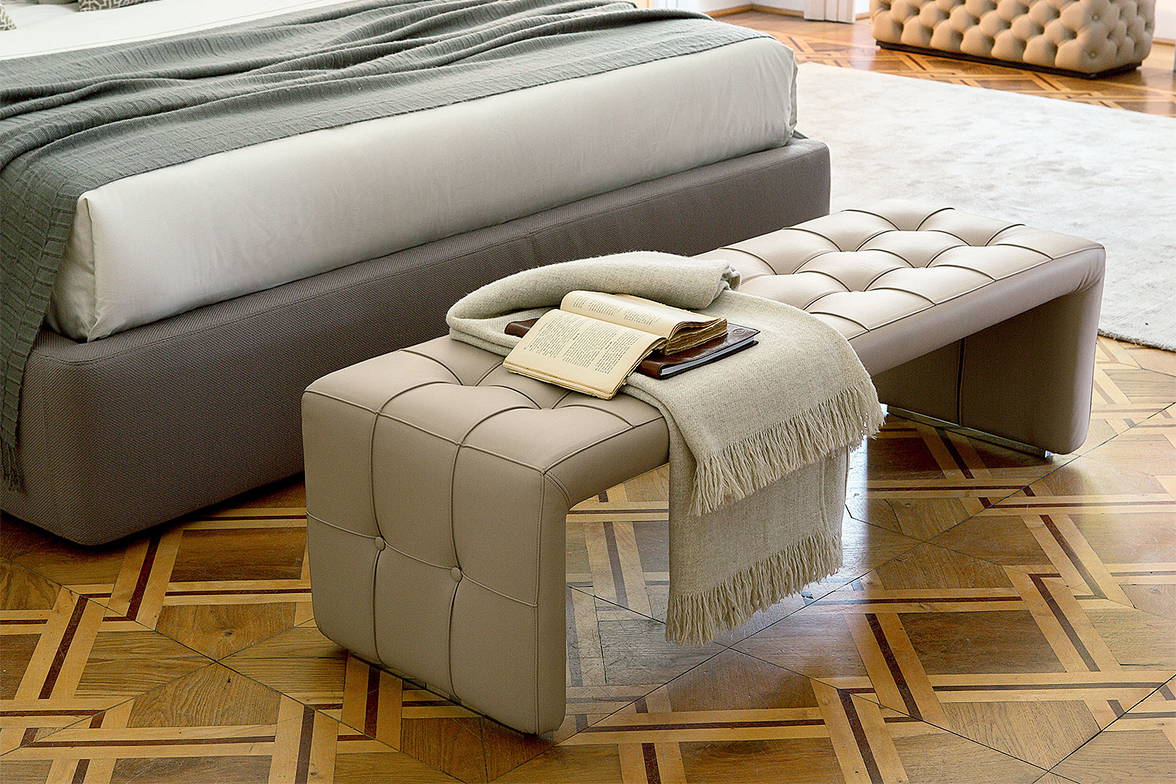 Scarlett bench by Porada Scarlett bench by Porada