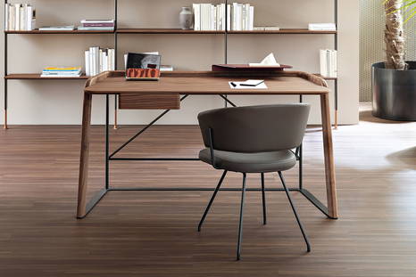 Scriba office desk with Bahia dining chair by Bonaldo