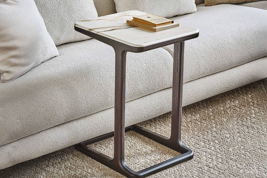Script end table by Porada