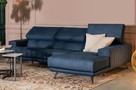 Sebastian Sectional Sofa with Chaise from Tonin Casa