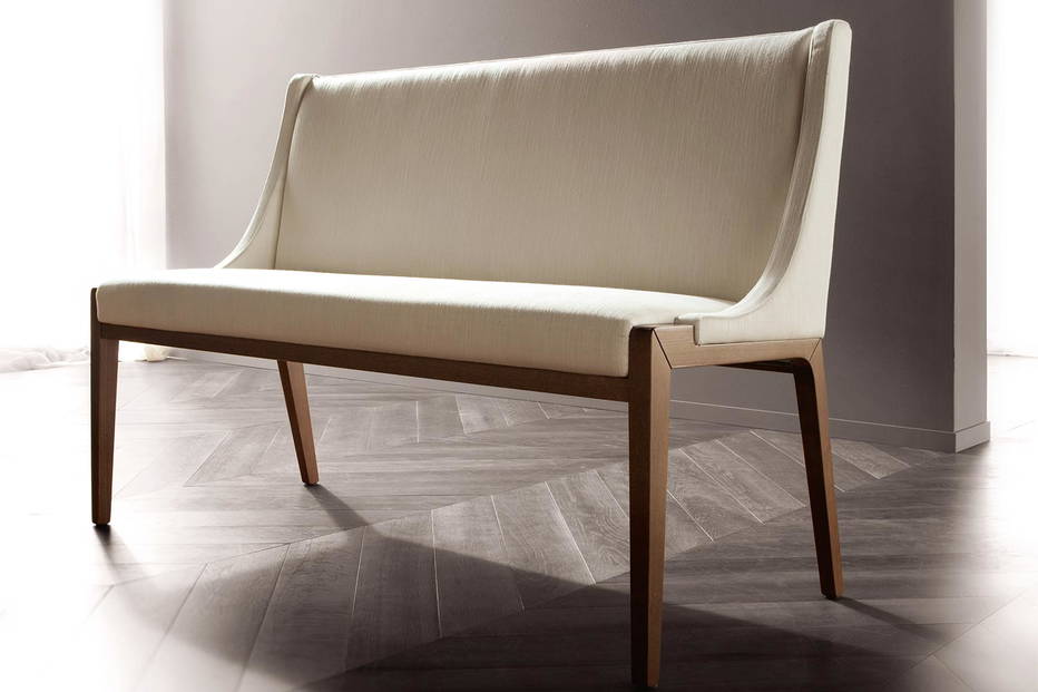 Sempre bench designed by Giorgio Soressi