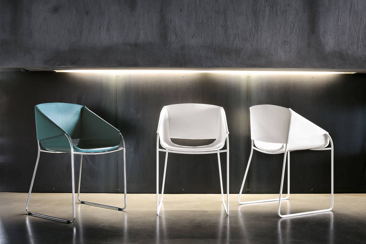 Simply dining chairs come in various upholsteries Simply dining chairs come in various upholsteries
