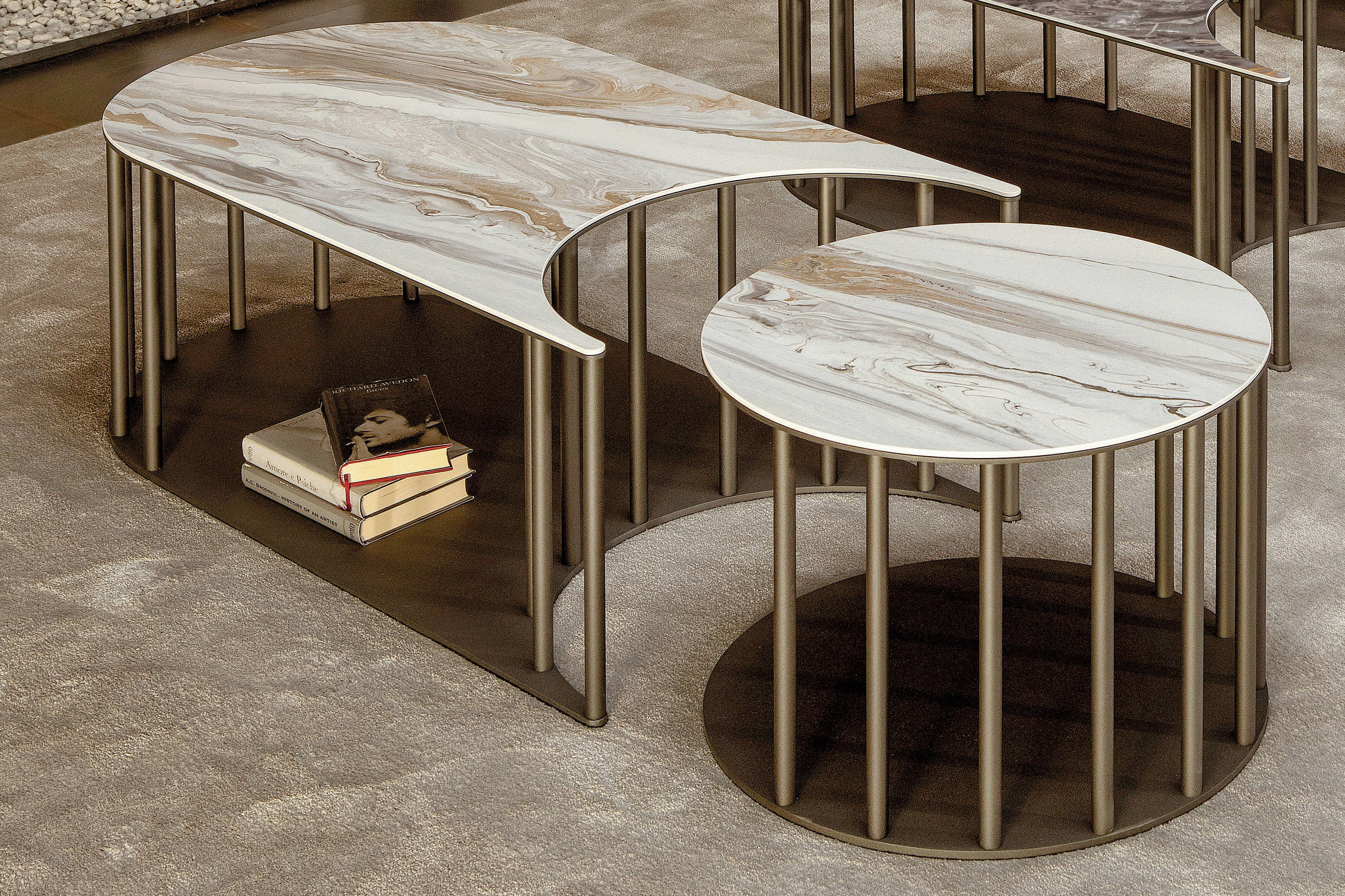 Sinergy Coffee and End Table, close-up