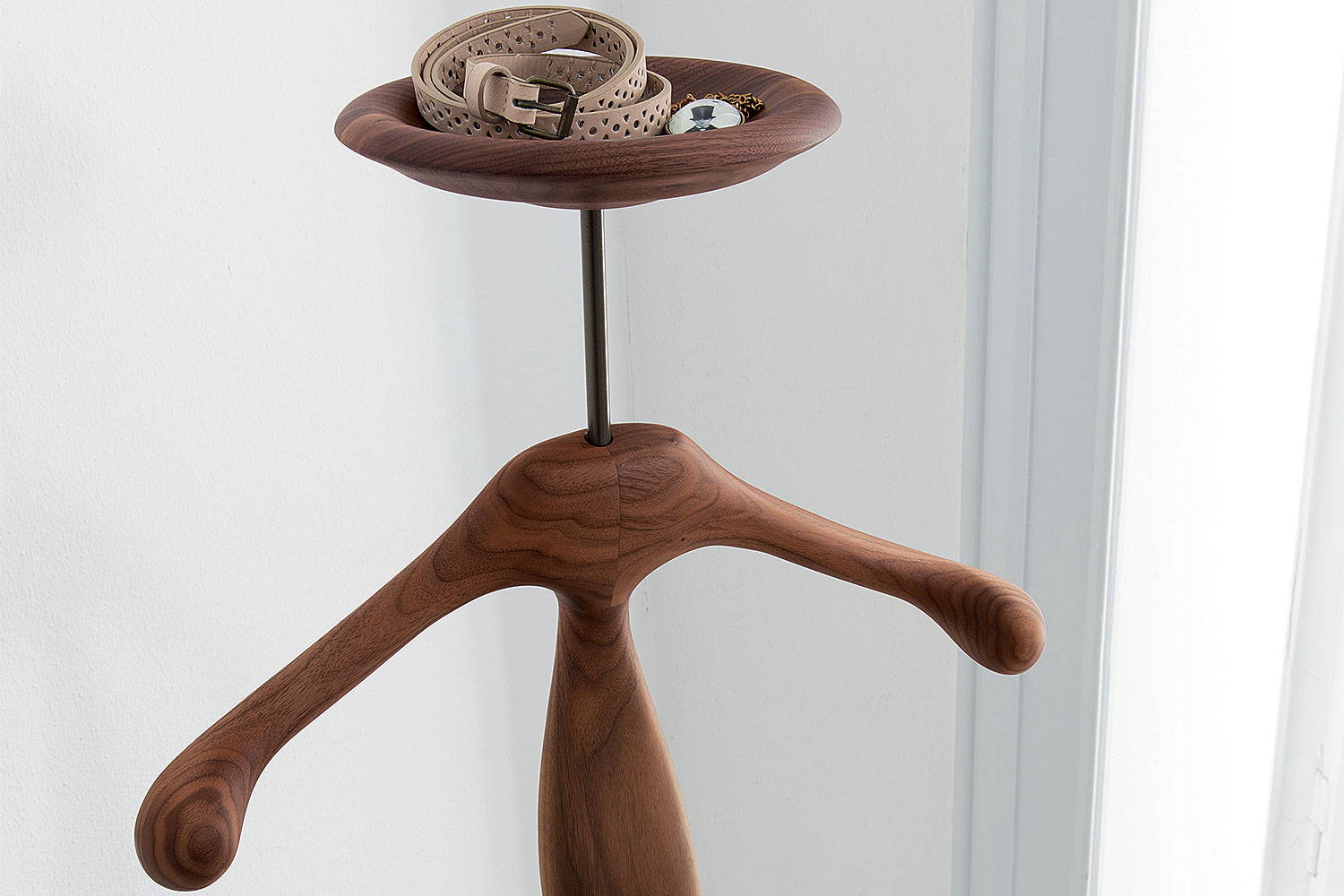 porada ポラダ ハンガーラック SIR BIS 2 サービス 24万 Sir-Bis Coat Rack by Porada | room service 360°