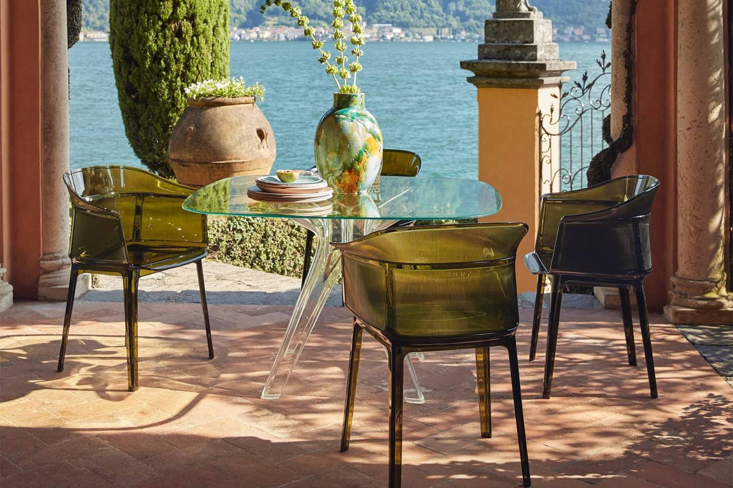Papyrus Dining Chair (Set of 2) by Kartell | room service 360°