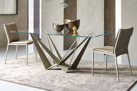 Skorpio Dining Table Display Model