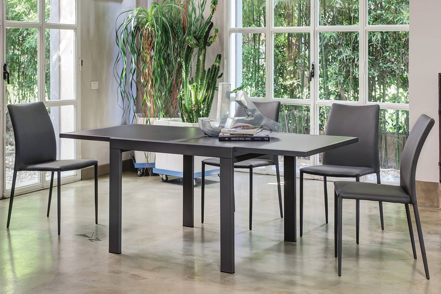Sky extension kitchen table is easily customized