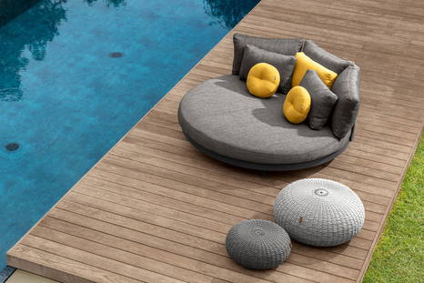 Slam daybed by Talenti