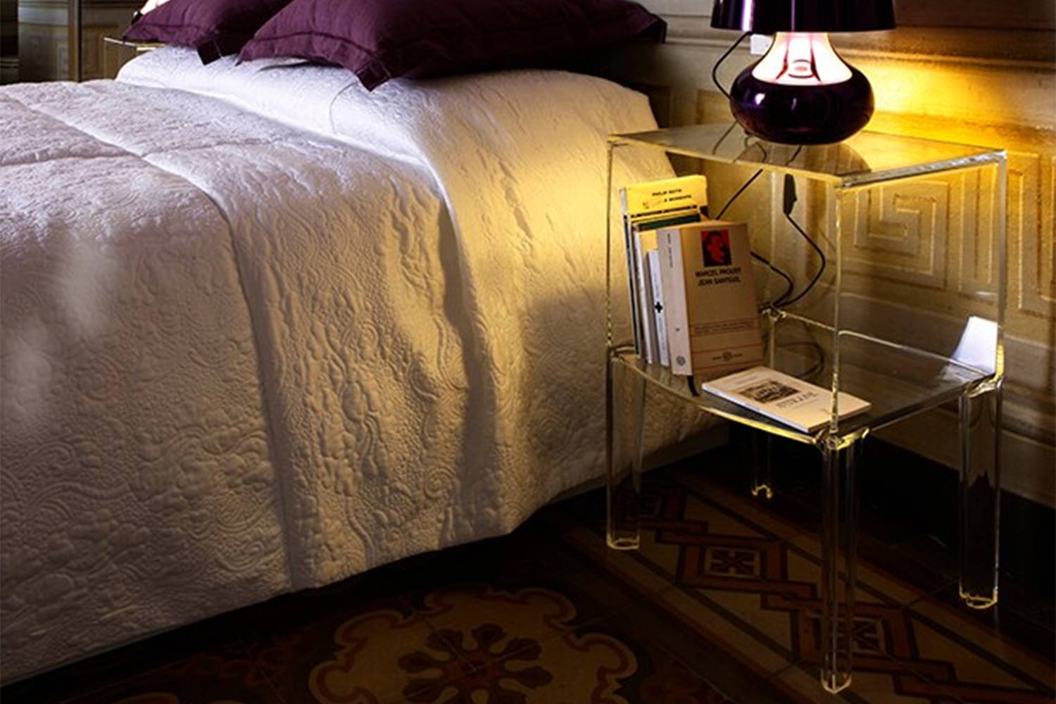 Small Ghost Buster Nightstand by Kartell | room service 360°
