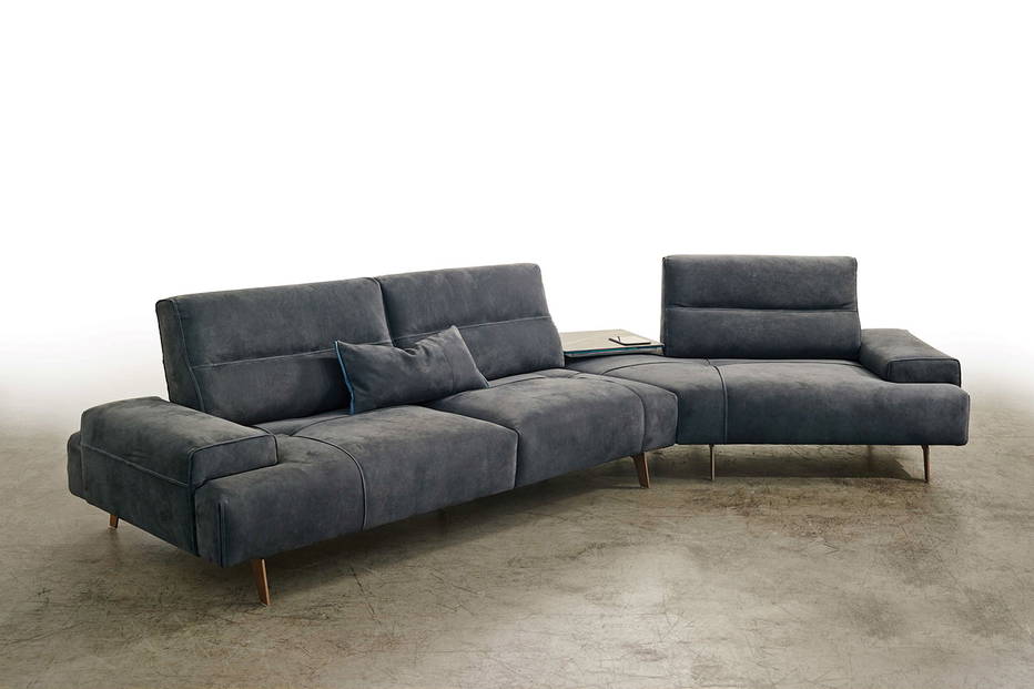 Smart angled sectional sofa by Gamma
