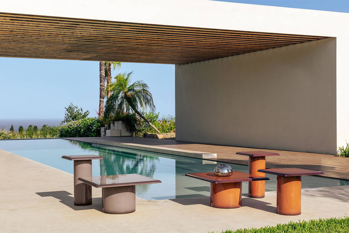 The Snap coffee tables by Francesco Favaretto for Talenti. The Snap coffee tables by Francesco Favaretto for Talenti.