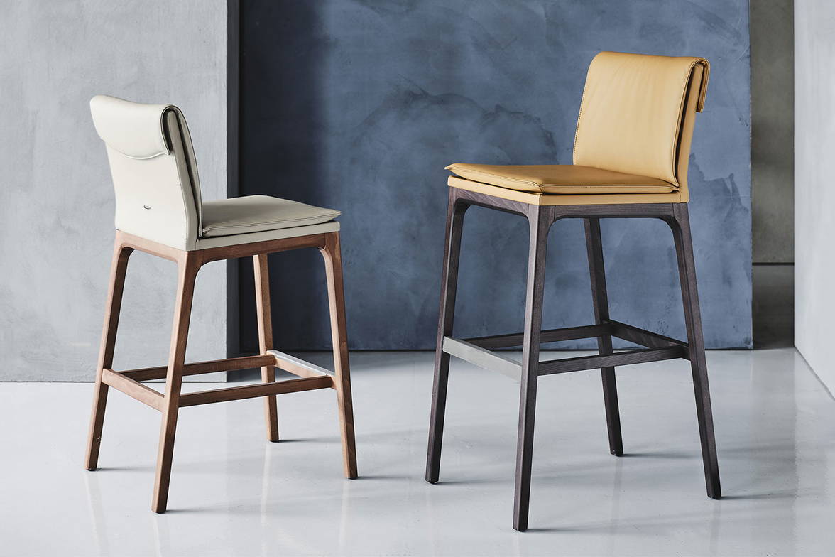 Sofia bar and counter stools by Cattelan Italia Sofia bar and counter stools by Cattelan Italia