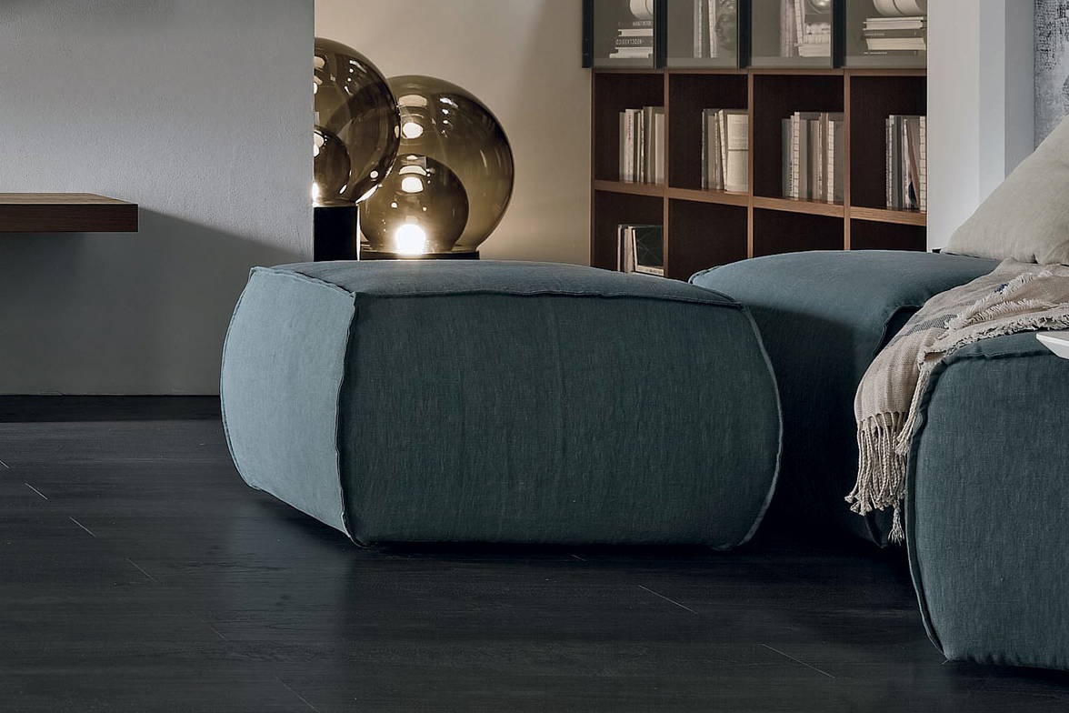 Soft ottoman by Tomasella Soft ottoman by Tomasella