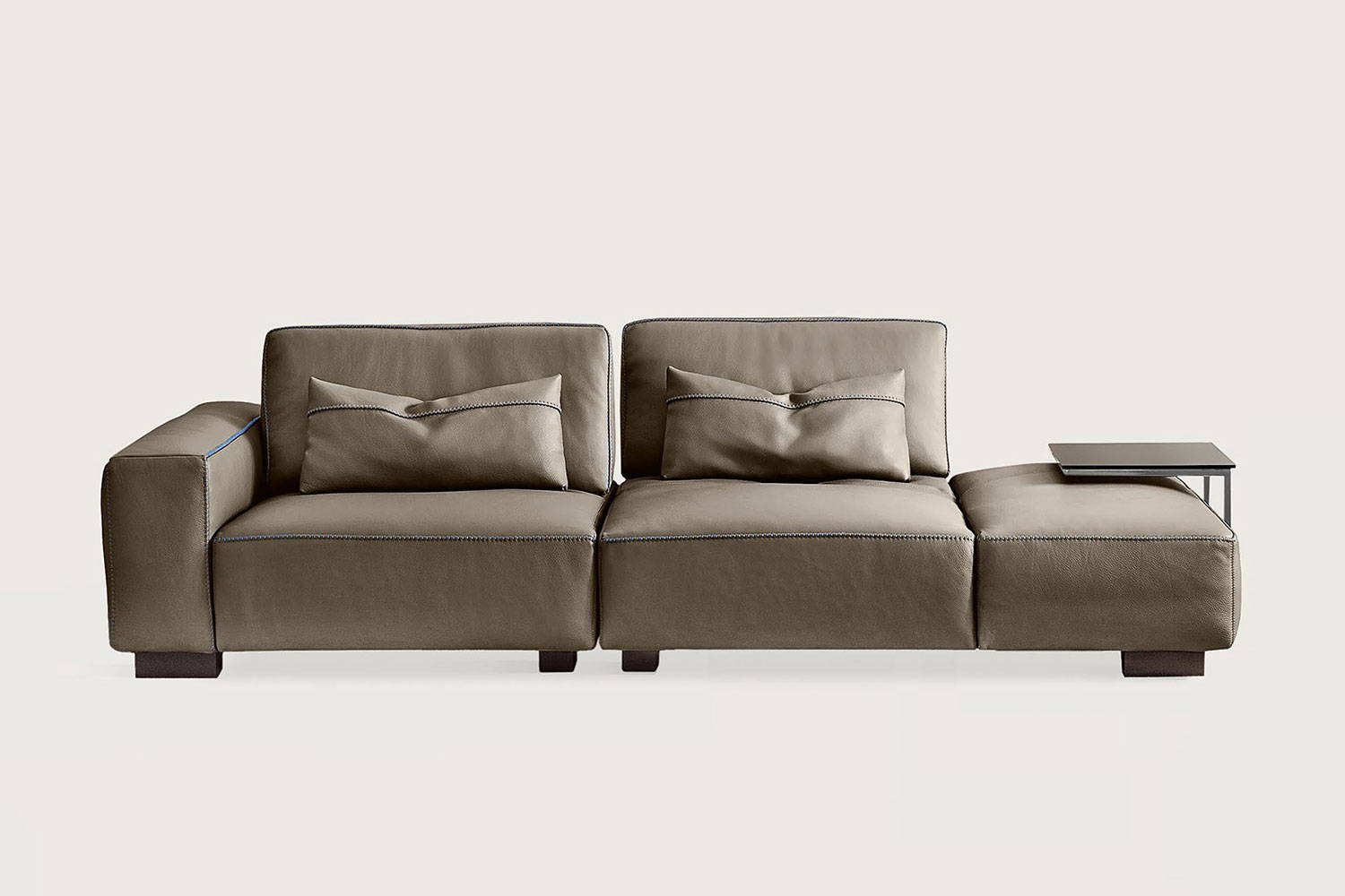 Soho 1-Arm Sofa by Gamma Arredamenti | room service 360°