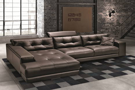Soleado sectional sofa with chaise by Gamma