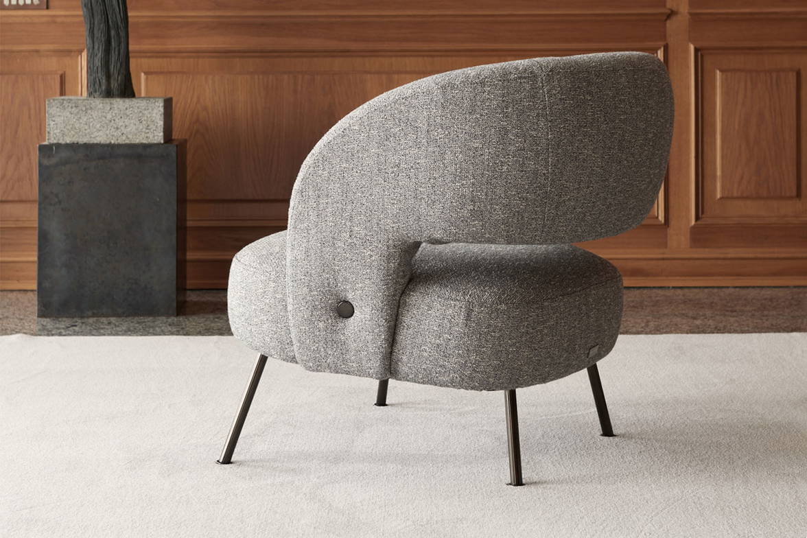 Souffle Armchair by Nicoline Italia Souffle Armchair by Nicoline Italia