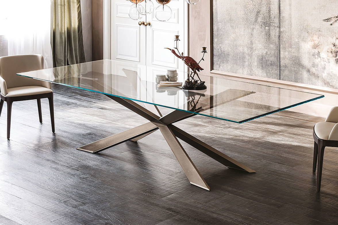 Spyder dining table by Cattelan Italia Spyder dining table by Cattelan Italia