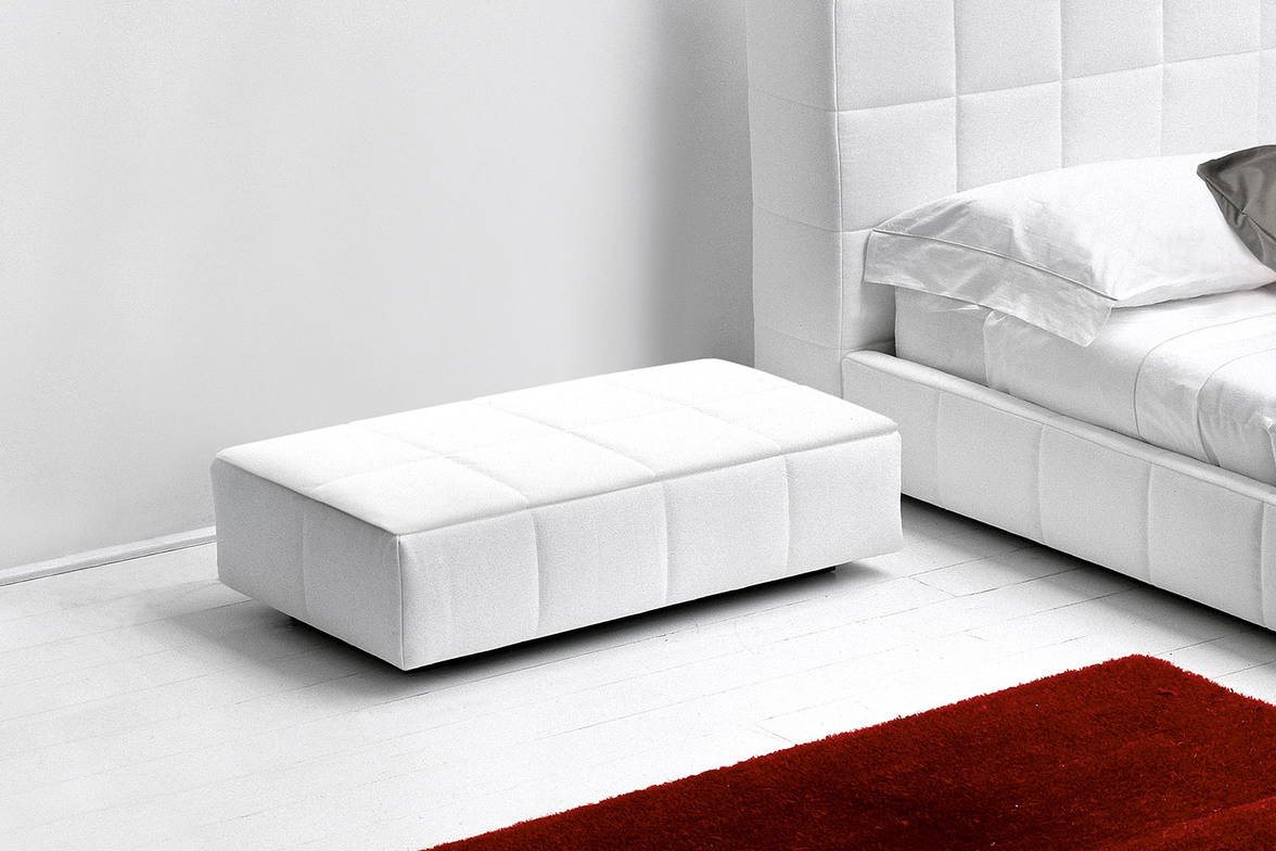 Squaring nightstand by Bonaldo in composition with Squaring bed Squaring nightstand by Bonaldo in composition with Squaring bed