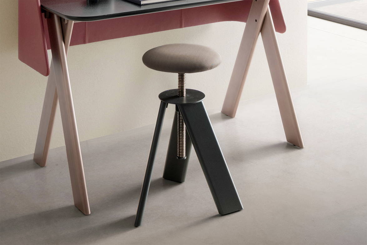 Squid Stool by Presotto Squid Stool by Presotto