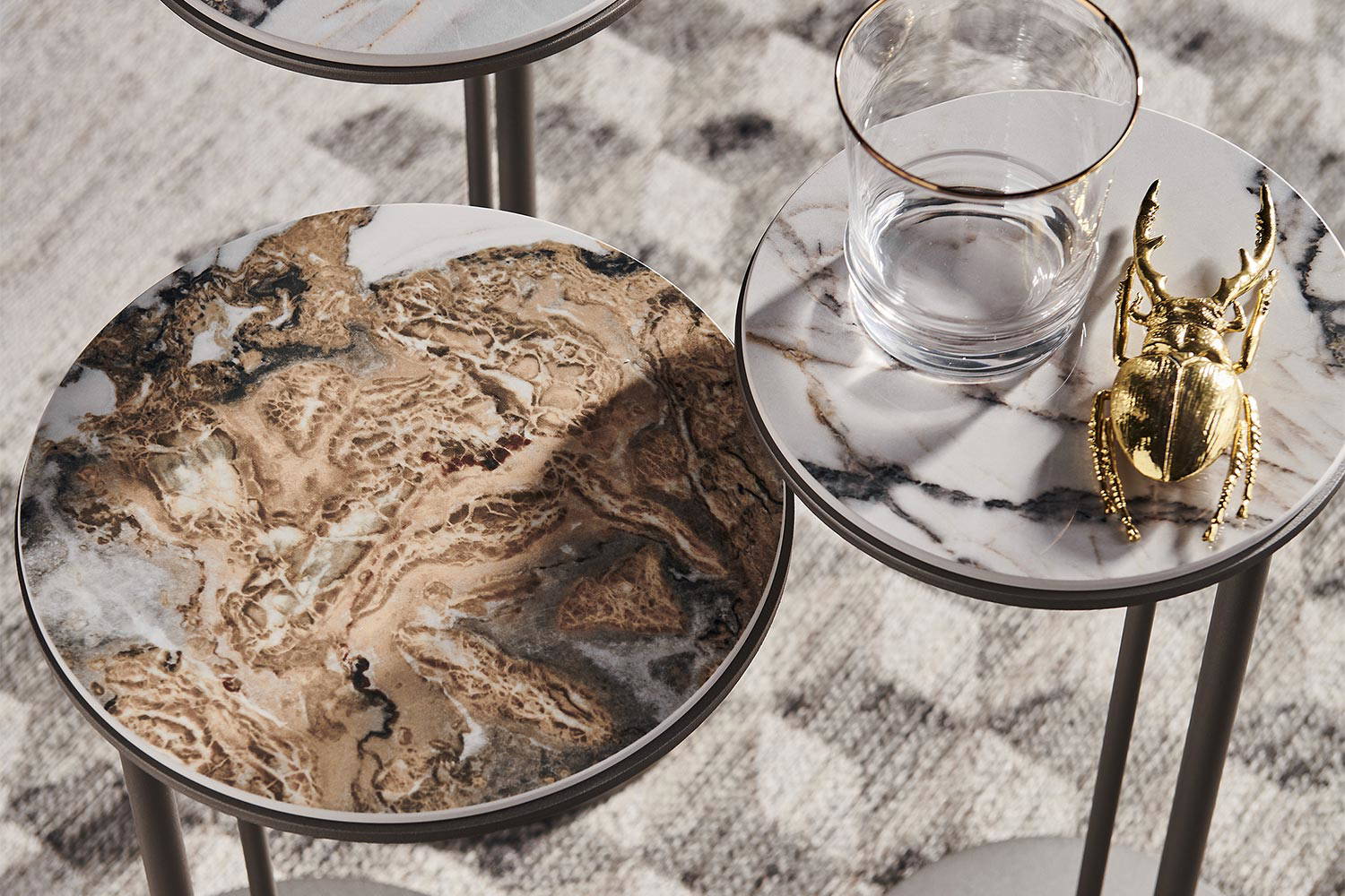 Sting End Table by Cattelan Italia | room service 360°
