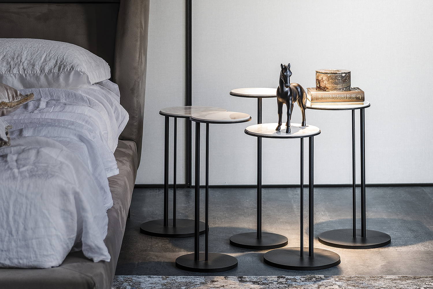 Sting End Table by Cattelan Italia | room service 360°