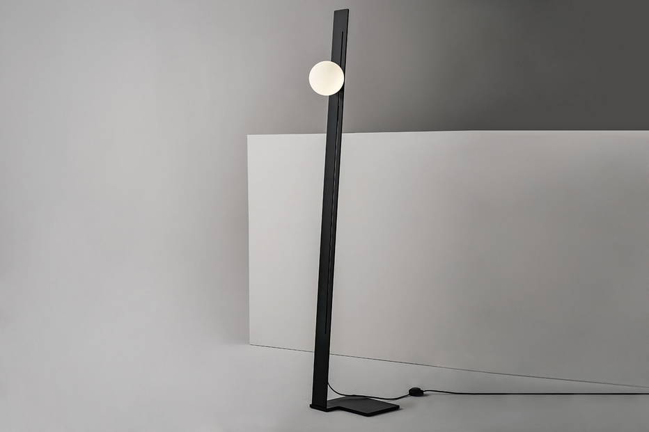 Suspense floor lamp by Midj