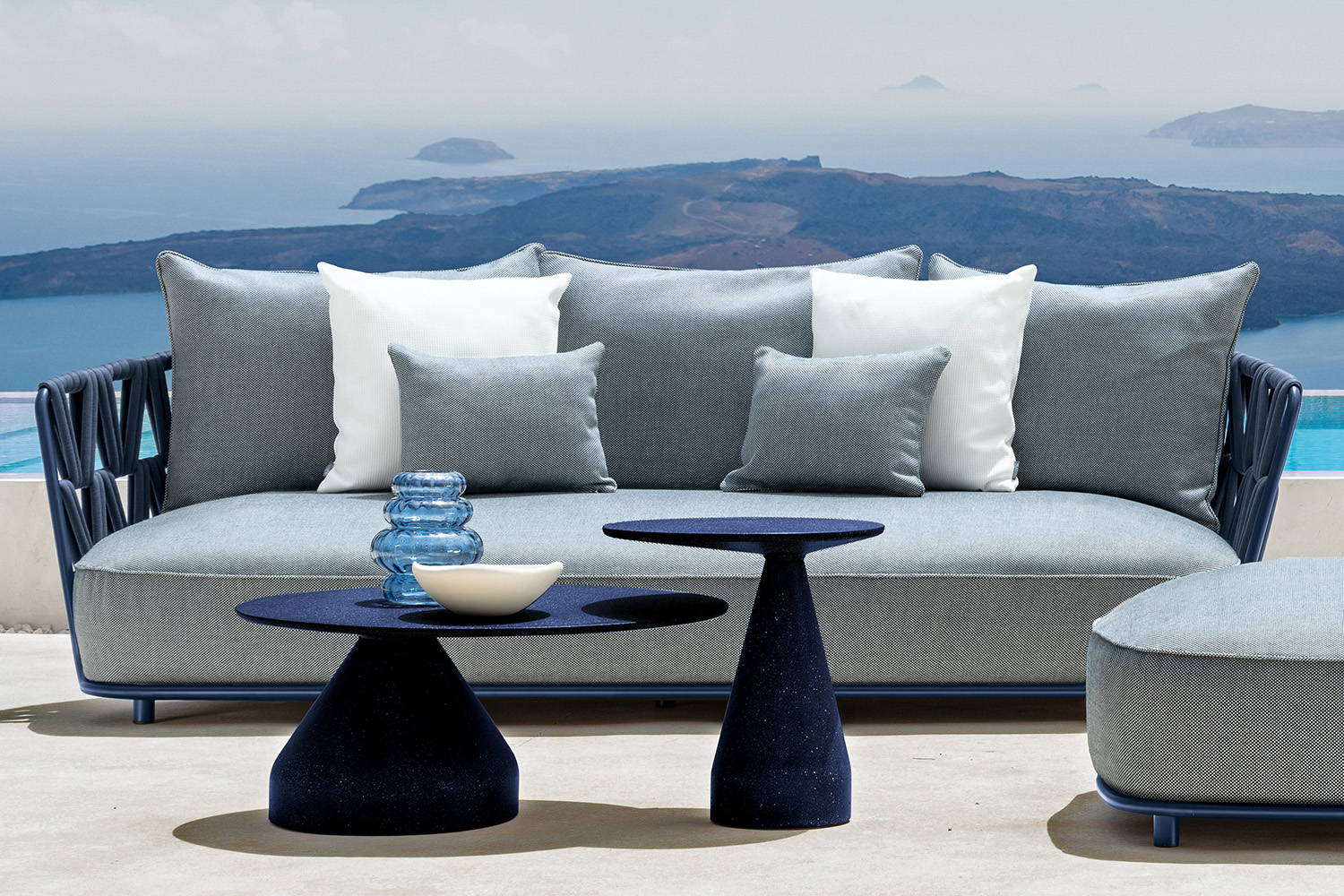 Swipe Sofa