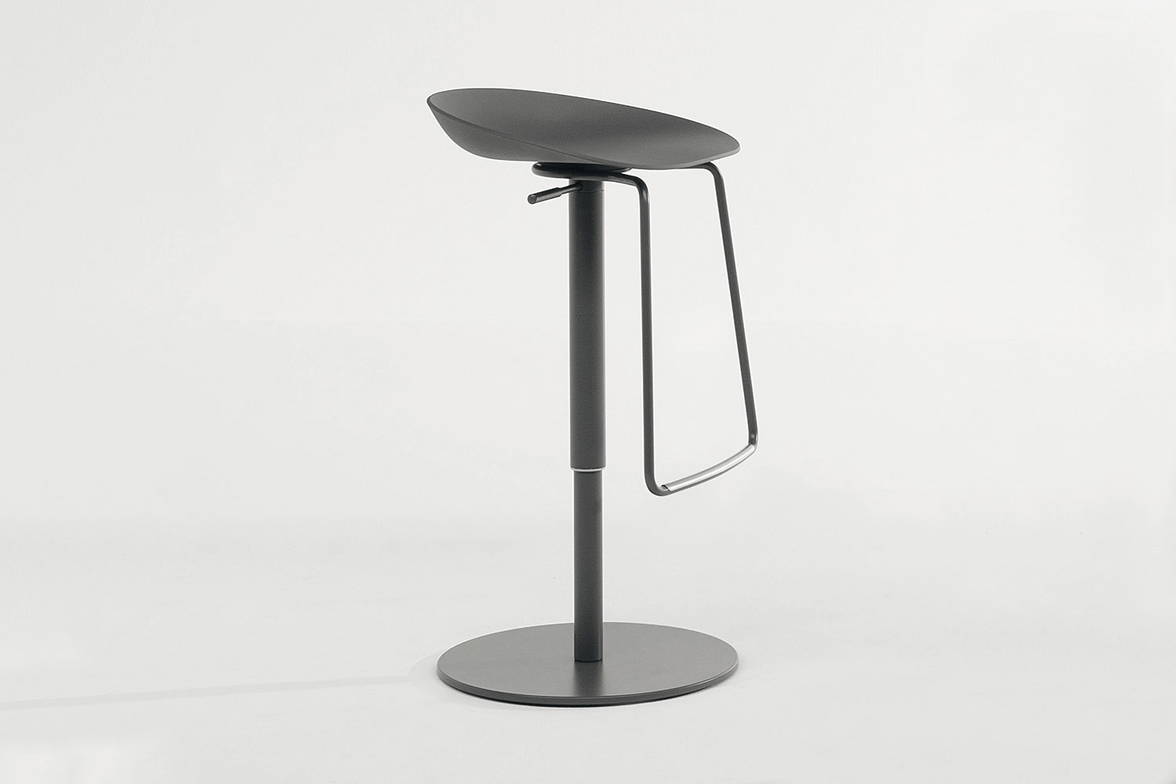 Tab bar stool by Bonaldo Tab bar stool by Bonaldo