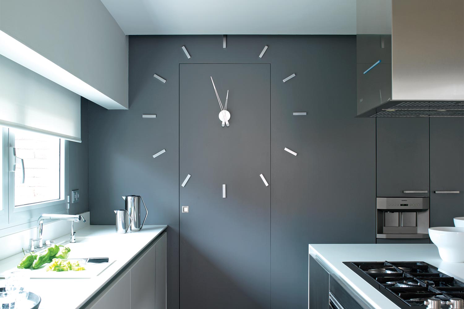 Tacon I Clock